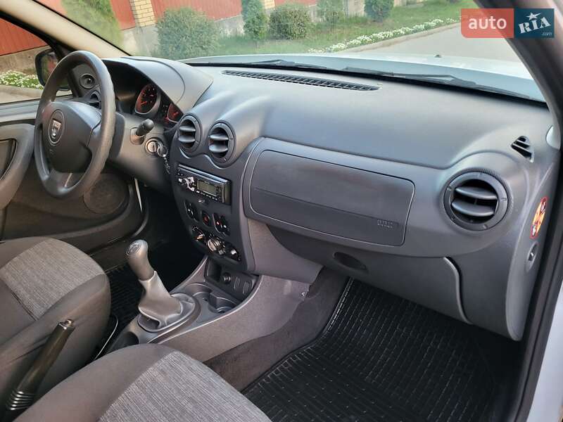 Позашляховик / Кросовер Renault Duster 2013 в Хмельницькому