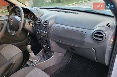 Позашляховик / Кросовер Renault Duster 2013 в 