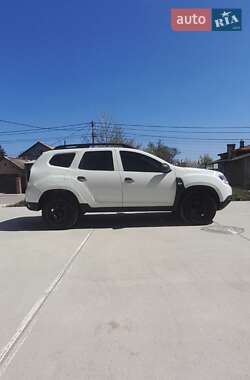 Внедорожник / Кроссовер Renault Duster 2020 в 