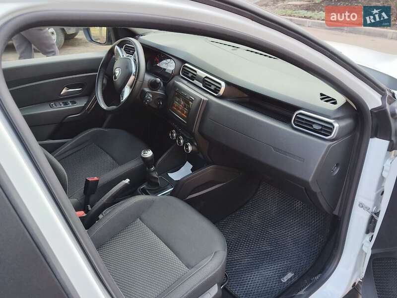 Внедорожник / Кроссовер Renault Duster 2020 в 