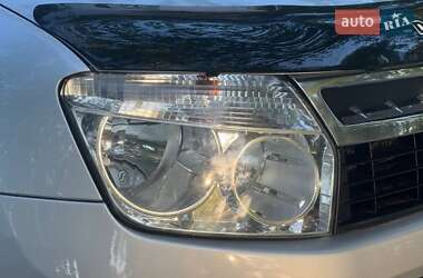 Внедорожник / Кроссовер Renault Duster 2011 в 