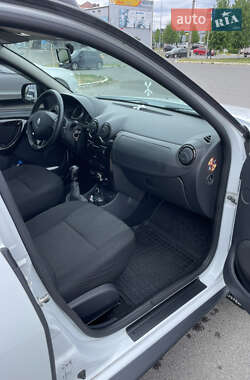 Внедорожник / Кроссовер Renault Duster 2011 в 