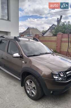 Позашляховик / Кросовер Renault Duster 2017 в Горі