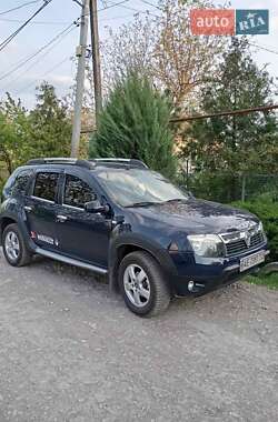 Внедорожник / Кроссовер Renault Duster 2012 в 