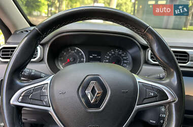 Позашляховик / Кросовер Renault Duster 2021 в 