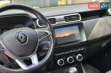 Позашляховик / Кросовер Renault Duster 2021 в 