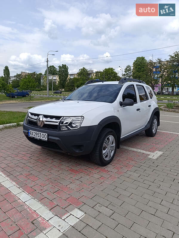 Внедорожник / Кроссовер Renault Duster 2017 в 