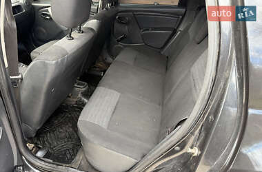 Внедорожник / Кроссовер Renault Duster 2012 в 