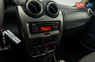 Внедорожник / Кроссовер Renault Duster 2012 в 