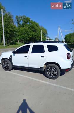 Внедорожник / Кроссовер Renault Duster 2018 в 