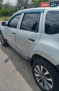 Внедорожник / Кроссовер Renault Duster 2011 в 