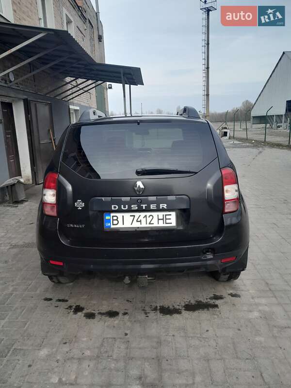 Внедорожник / Кроссовер Renault Duster 2015 в Миргороде