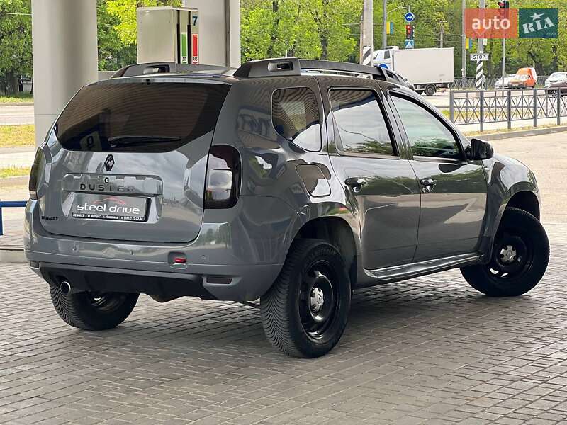 Позашляховик / Кросовер Renault Duster 2015 в Миколаєві