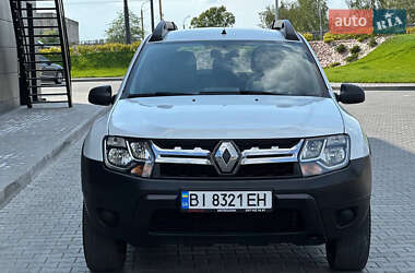 Внедорожник / Кроссовер Renault Duster 2017 в 