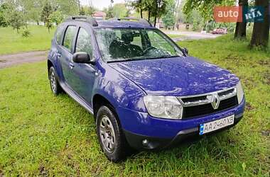 Внедорожник / Кроссовер Renault Duster 2011 в Корце