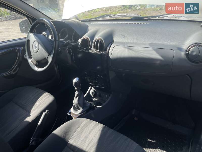 Позашляховик / Кросовер Renault Duster 2012 в Львові