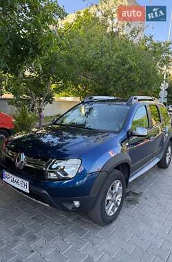 Внедорожник / Кроссовер Renault Duster 2017 в 