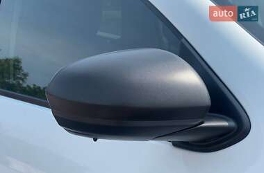 Внедорожник / Кроссовер Renault Duster 2018 в 