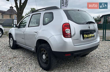 Внедорожник / Кроссовер Renault Duster 2013 в 