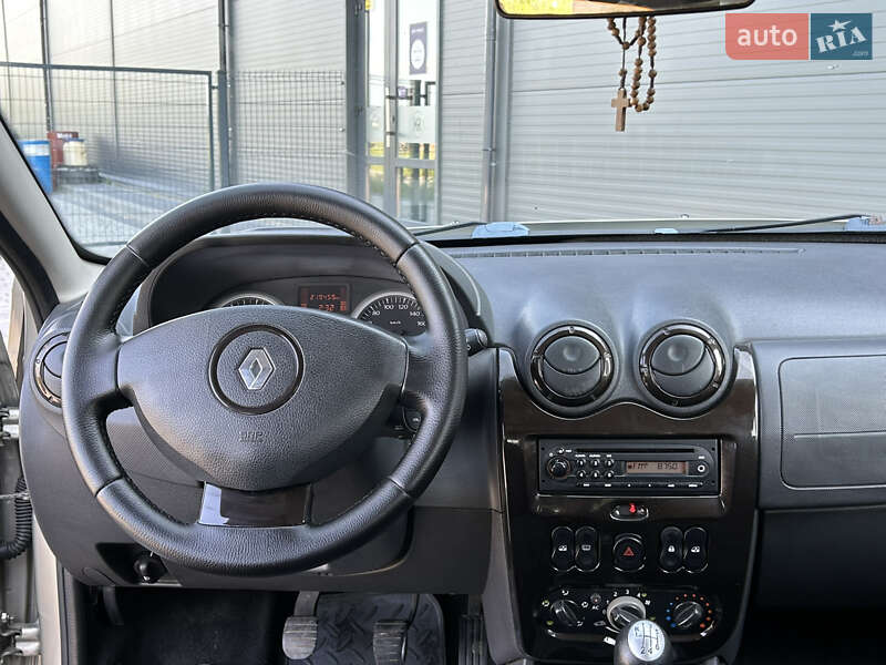 Позашляховик / Кросовер Renault Duster 2011 в Івано-Франківську