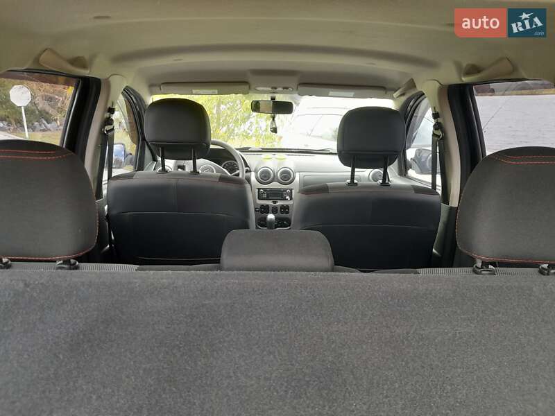 Позашляховик / Кросовер Renault Duster 2012 в Новомосковську