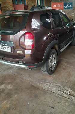 Внедорожник / Кроссовер Renault Duster 2016 в 