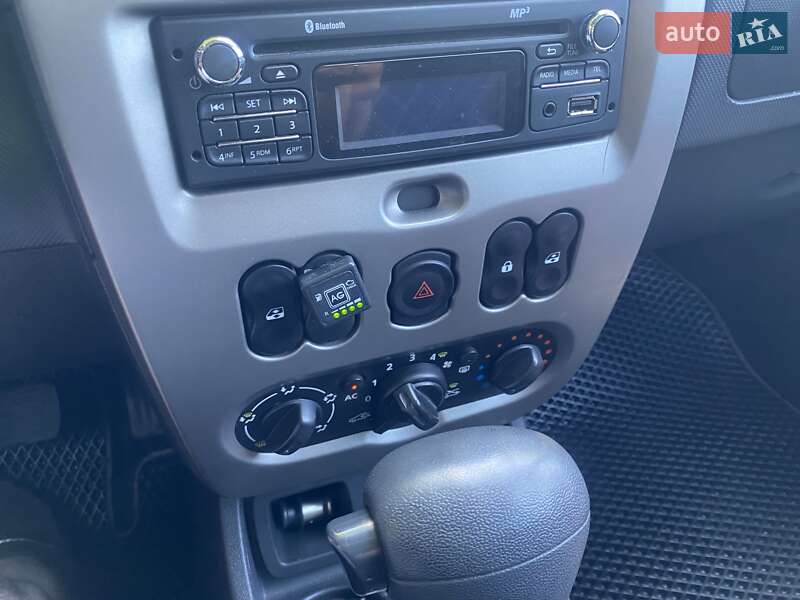 Позашляховик / Кросовер Renault Duster 2012 в Тернополі