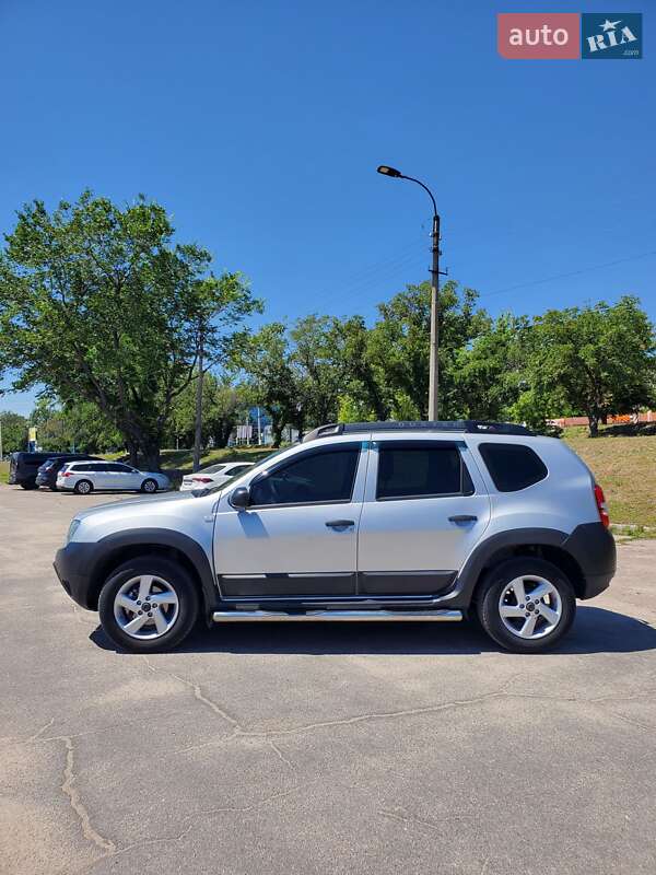 Внедорожник / Кроссовер Renault Duster 2015 в Кропивницком