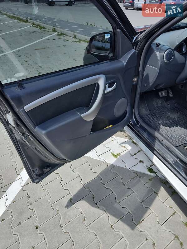 Внедорожник / Кроссовер Renault Duster 2013 в Тернополе