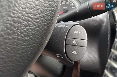 Внедорожник / Кроссовер Renault Duster 2012 в 