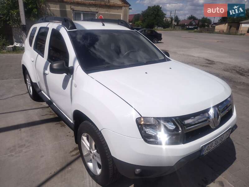 Внедорожник / Кроссовер Renault Duster 2016 в Брусилове