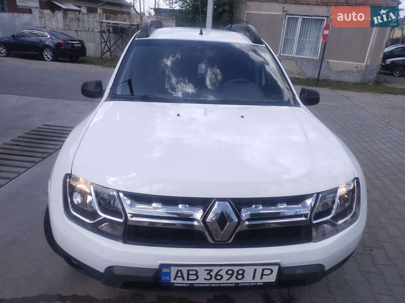 Внедорожник / Кроссовер Renault Duster 2016 в Брусилове