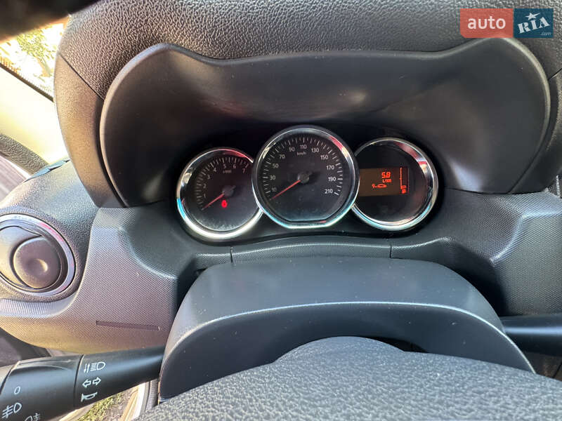 Позашляховик / Кросовер Renault Duster 2016 в Гадячі фото 19 Позашляховик / Кросовер Renault Duster 2016 в Гадячі