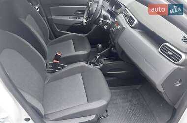 Внедорожник / Кроссовер Renault Duster 2023 в 