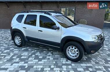 Позашляховик / Кросовер Renault Duster 2017 в Харкові