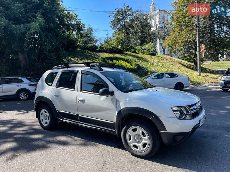 Внедорожник / Кроссовер Renault Duster 2016 в 