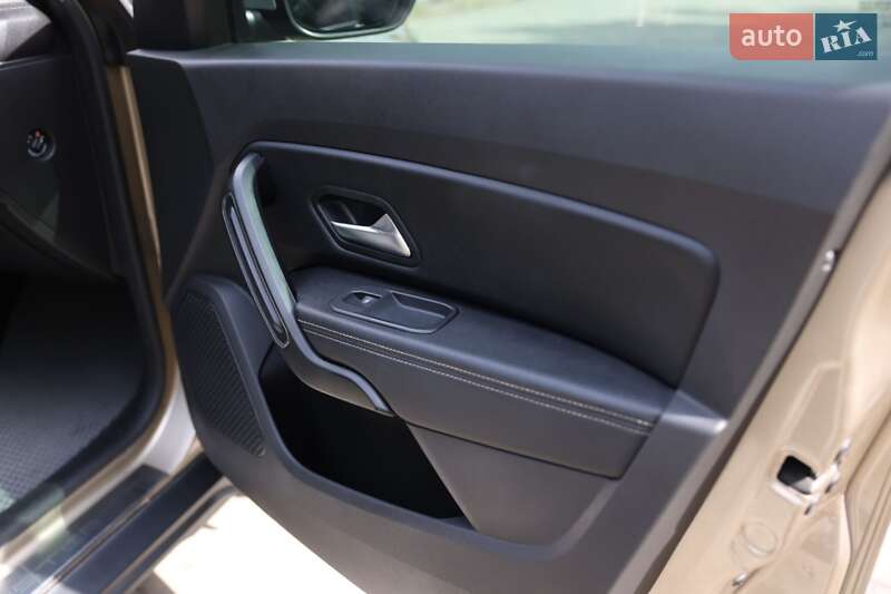 Внедорожник / Кроссовер Renault Duster 2020 в Днепре