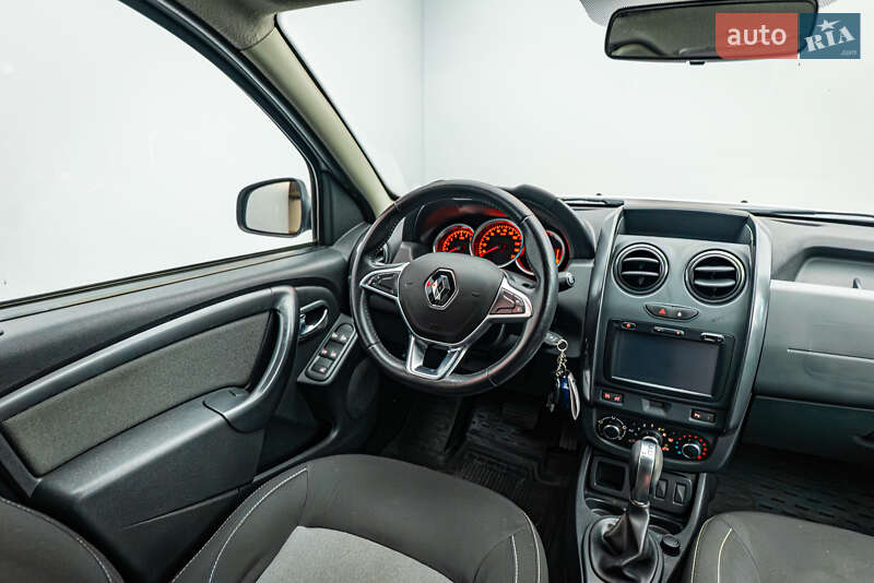 Внедорожник / Кроссовер Renault Duster 2017 в Киеве