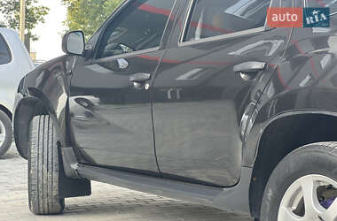 Позашляховик / Кросовер Renault Duster 2011 в 