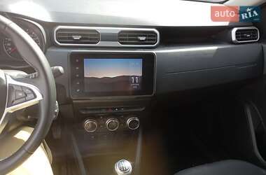 Внедорожник / Кроссовер Renault Duster 2023 в 