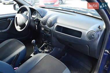Внедорожник / Кроссовер Renault Duster 2012 в 