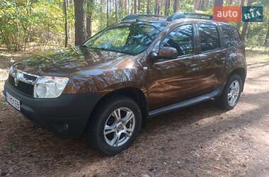 Внедорожник / Кроссовер Renault Duster 2010 в Гадяче