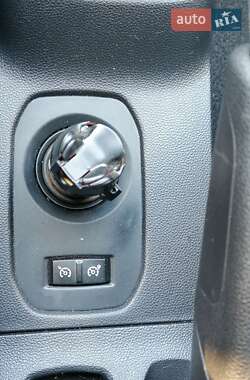 Позашляховик / Кросовер Renault Duster 2020 в 