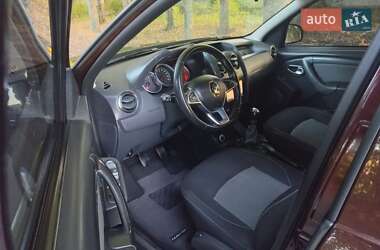 Внедорожник / Кроссовер Renault Duster 2017 в 