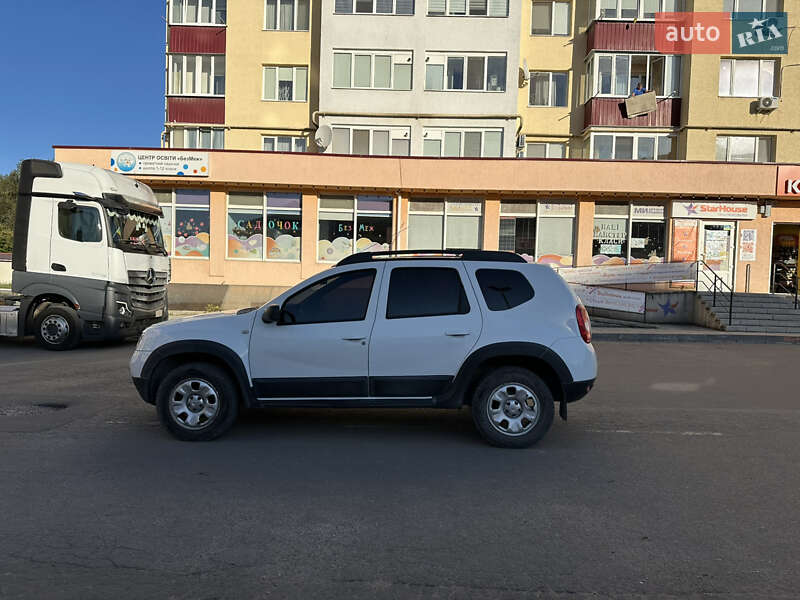 Внедорожник / Кроссовер Renault Duster 2012 в Каменец-Подольском