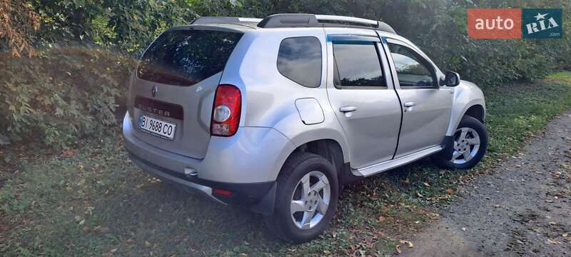 Внедорожник / Кроссовер Renault Duster 2010 в Полтаве
