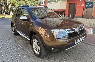 Позашляховик / Кросовер Renault Duster 2010 в Вараші