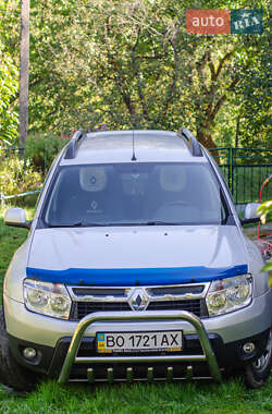 Внедорожник / Кроссовер Renault Duster 2011 в 