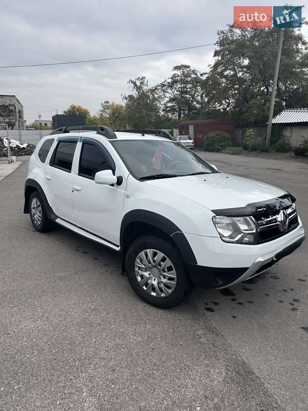 Внедорожник / Кроссовер Renault Duster 2016 в Кременчуге