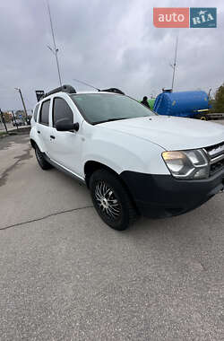 Внедорожник / Кроссовер Renault Duster 2017 в 